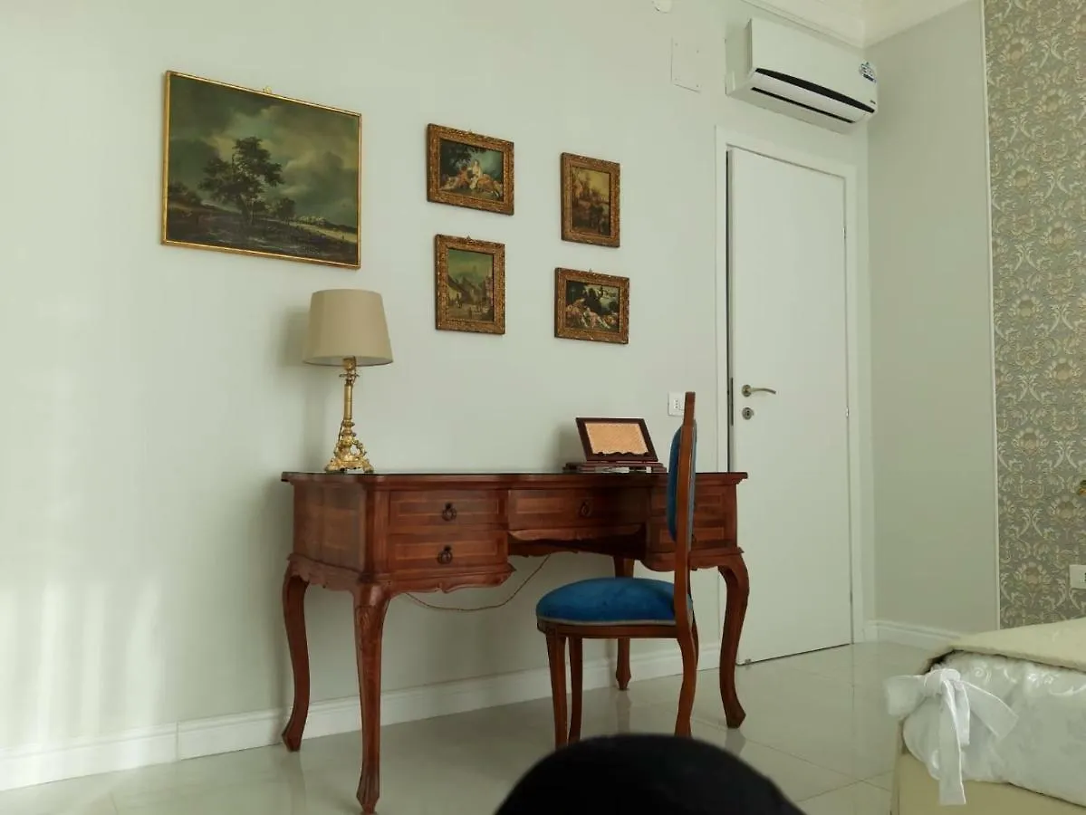Centro Storico Maschio Angioino House Apartman Nápoly 0*,  Olaszország